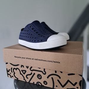 Little Kids Native Water Shoes size 12